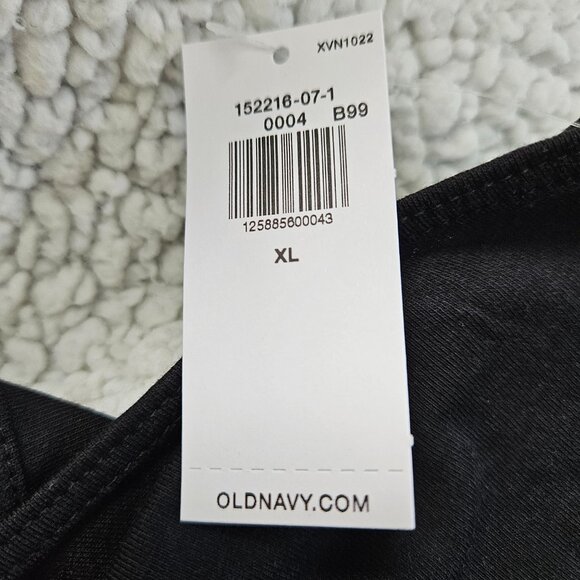 NWT Old Navy First Layer adjustable strap cami, size XL, Black - Picture 3 of 4
